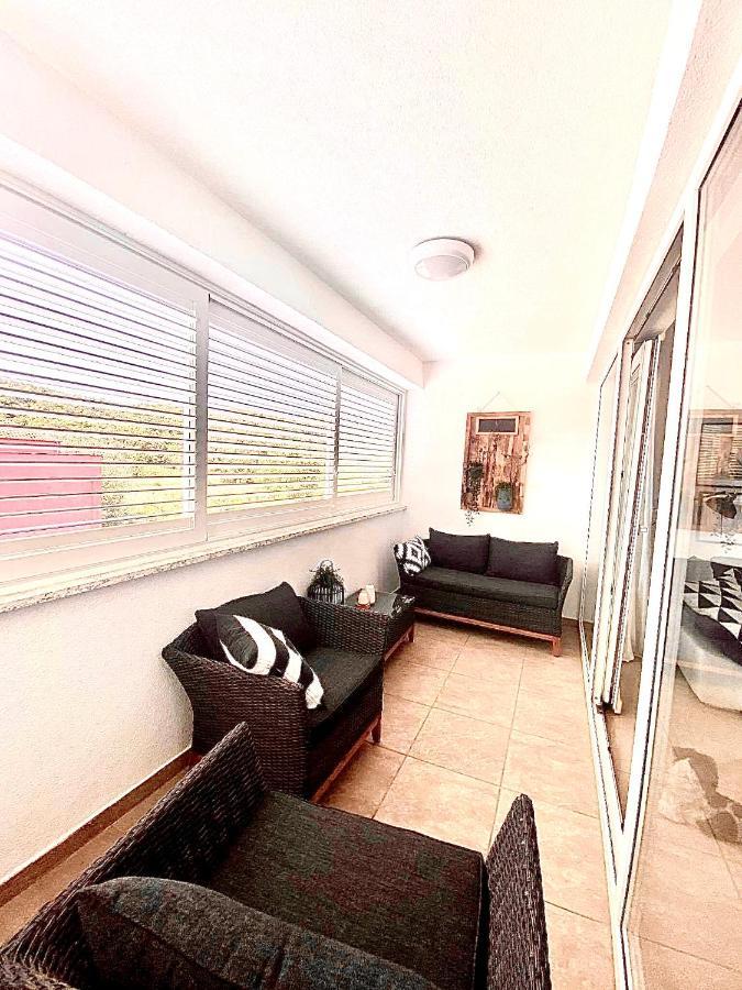 Vila Palit 497 D Apartment E Exteriör bild
